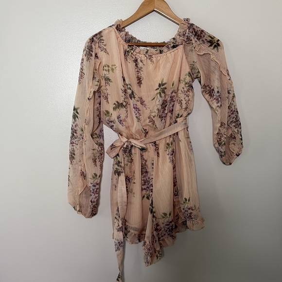 Allison New York One Shoulder Floral Romper ruffle one-piece coquette romantic M - Picture 3 of 12